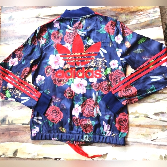 ADIDAS x RITA ORA Superstar Roses Baroque Butterflies Blue Red Track Jacket XS - Picture 6 of 16